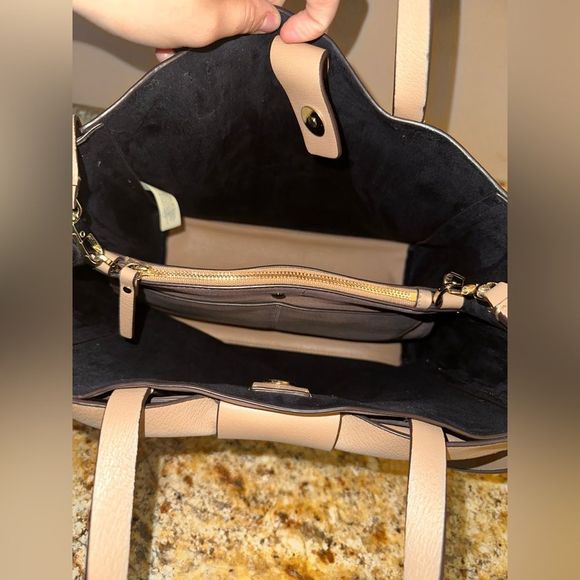 Kate Spade bow leather Bag - Picture 3 of 7